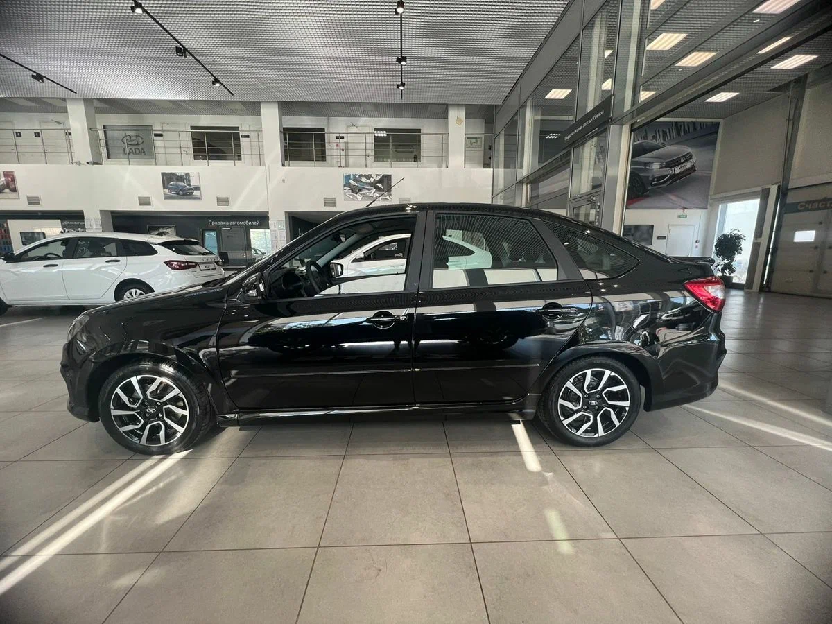 Lada Granta Sportline Лифтбек в Ставрополь - фото №2